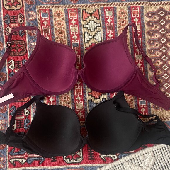 Brand New Victoria's Secret T-Shirt Bras size 34DD - Picture 2 of 6